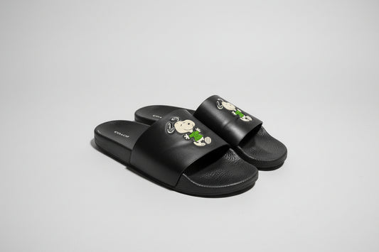 Coach X Peanuts Pool Slide With Snoopy Print