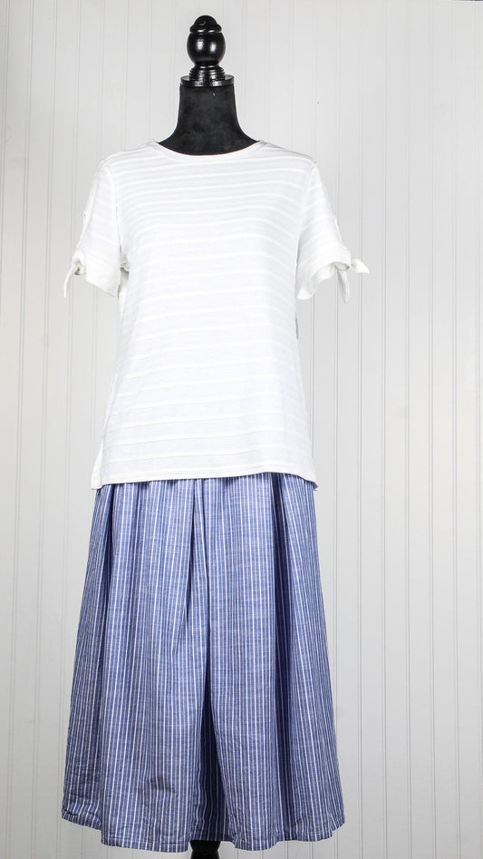 Liz Claiborne Texture Knit Tee