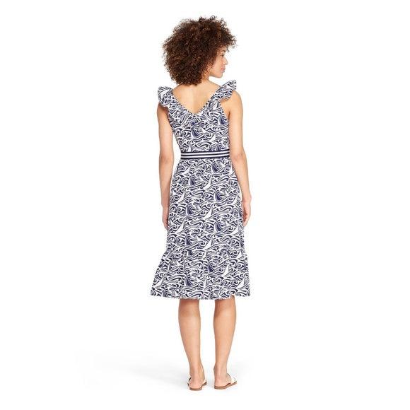 Vineyard Vines Blue White Printed Dress/model back - Sons of SPPhillips