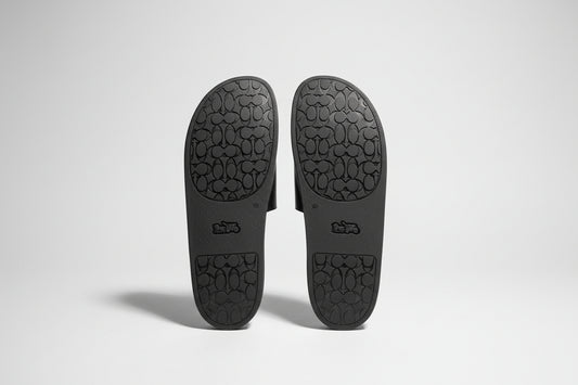 Coach X Peanuts Pool Slide With Snoopy Print