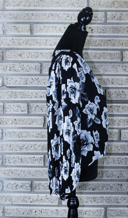 White House Black Market Long Sleeve Floral Blouse - Sons of SPPhillips