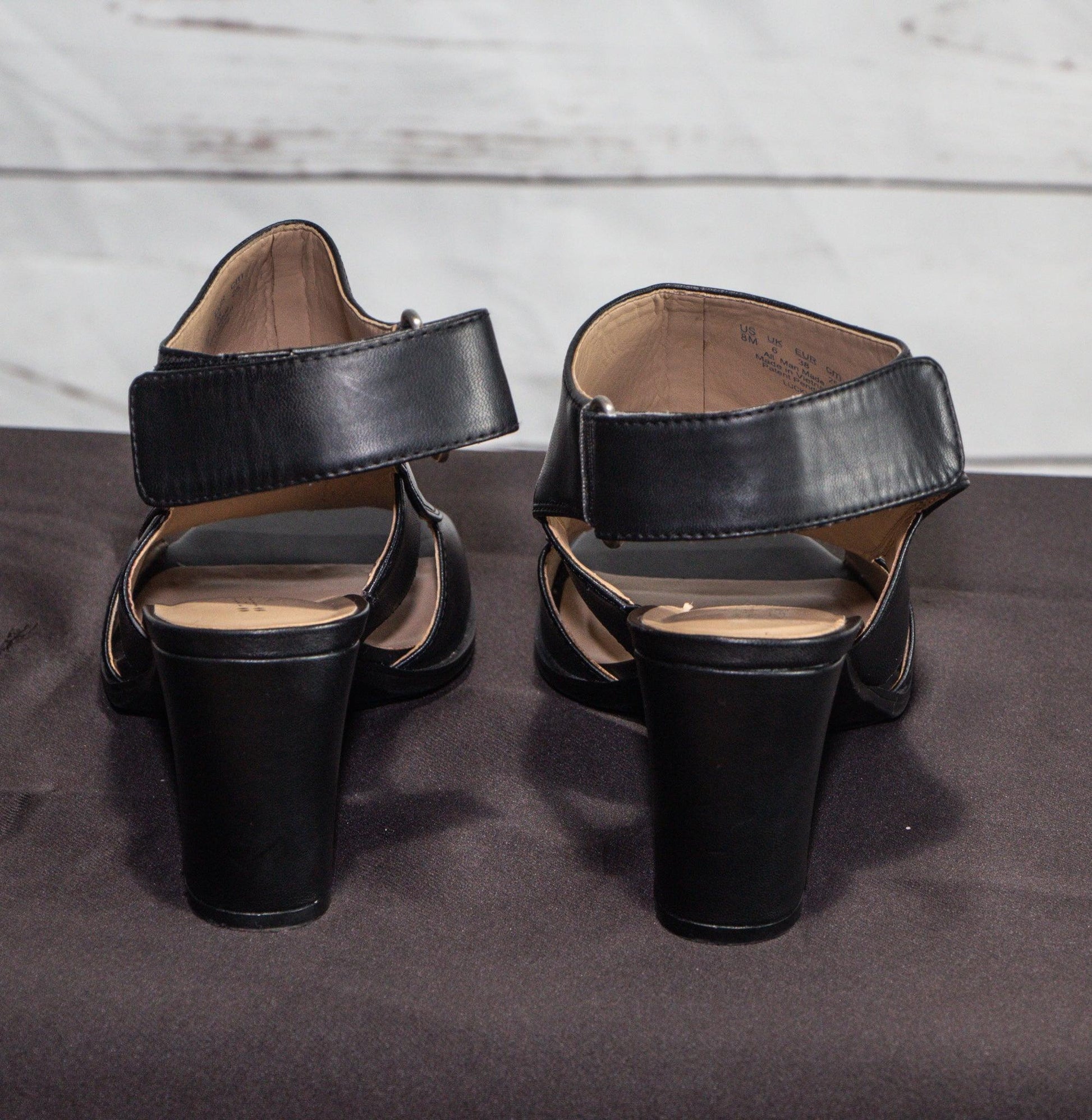 NATURALIZER LUCKY SANDAL - Sons of SPPhillips