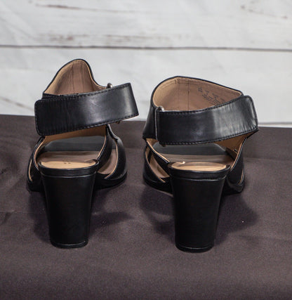 NATURALIZER LUCKY SANDAL - Sons of SPPhillips