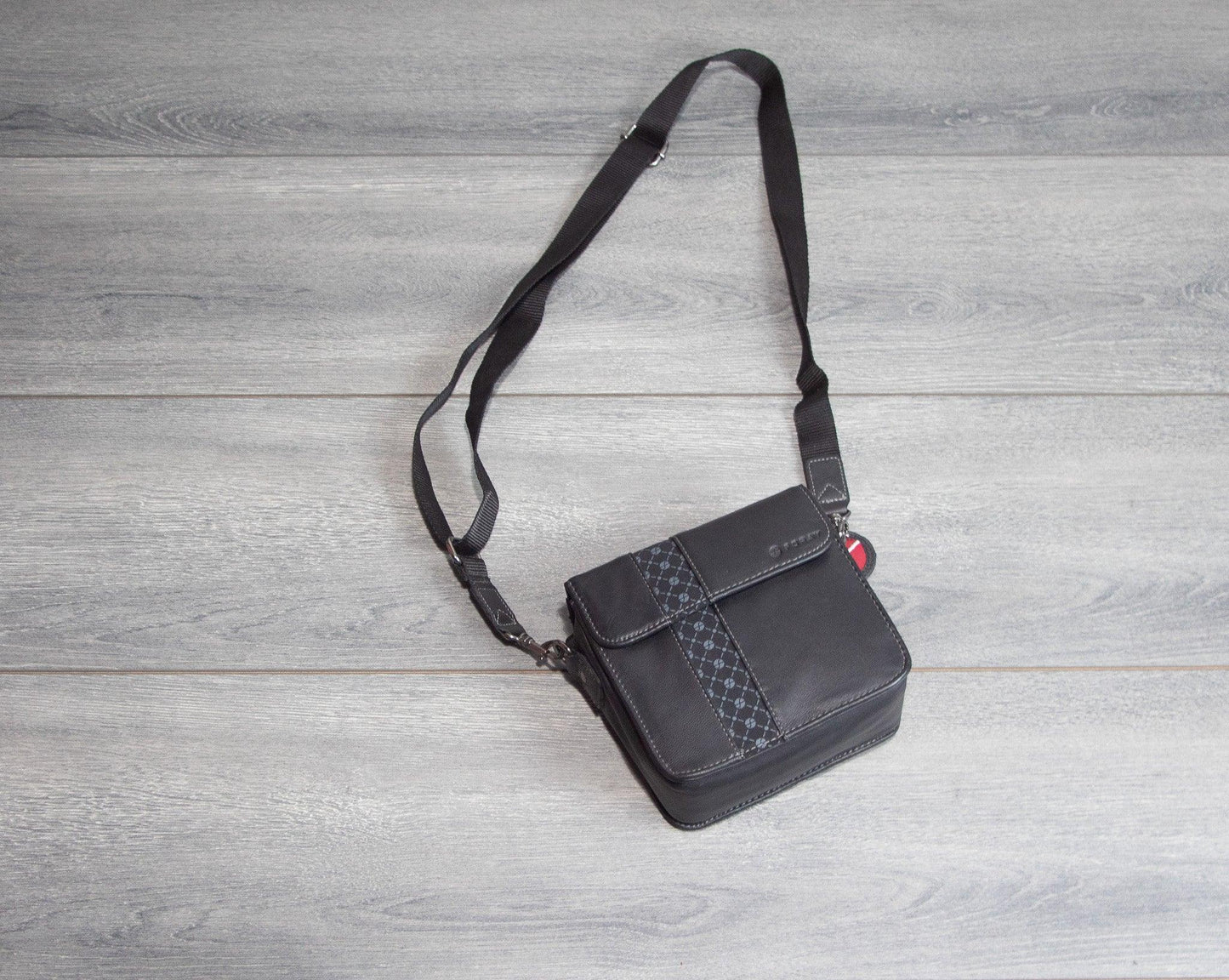 Foray Leather Camera Pouch - Sons of SPPhillips