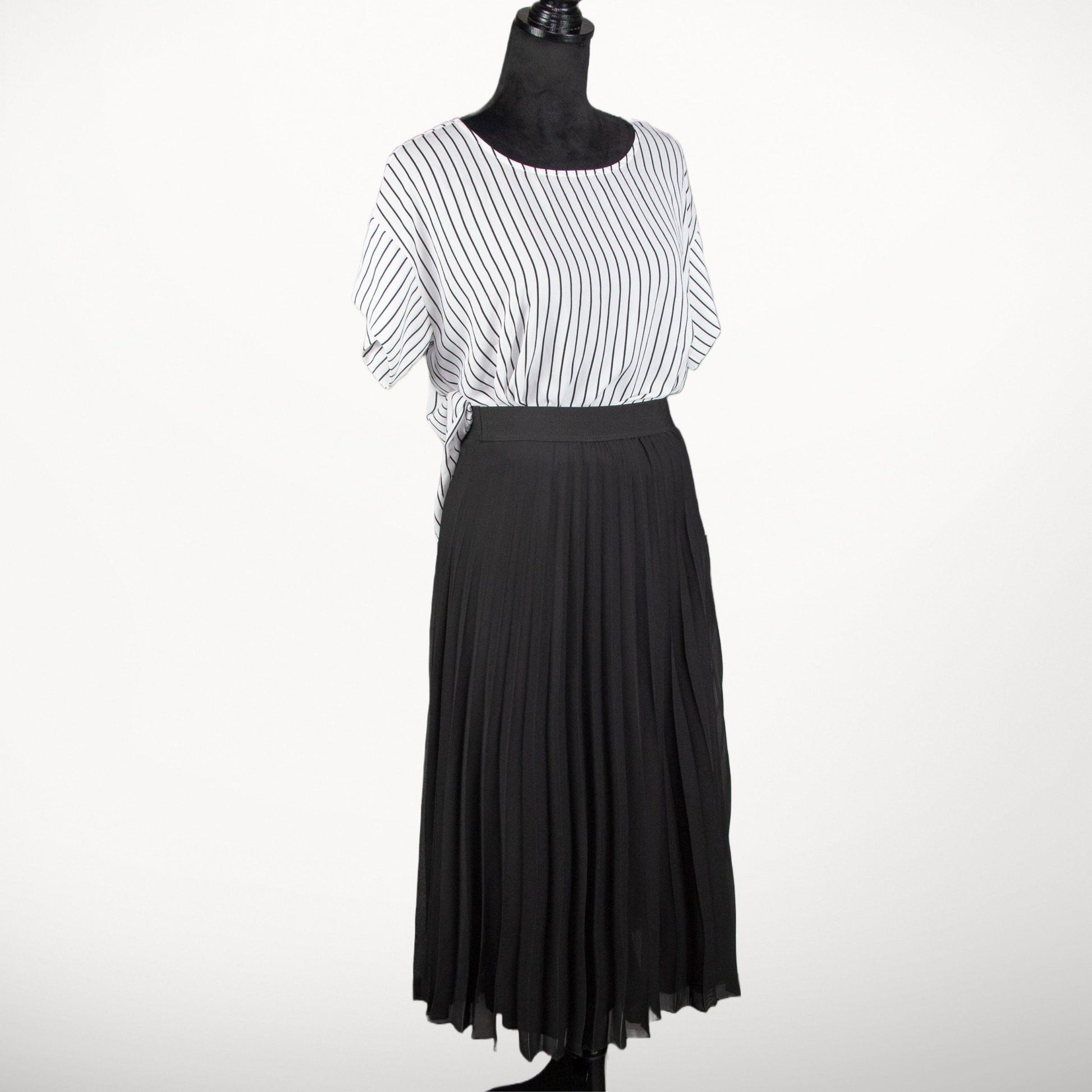 SHINESTAR BLACK PLEATED SKIRT - Sons of SPPhillips