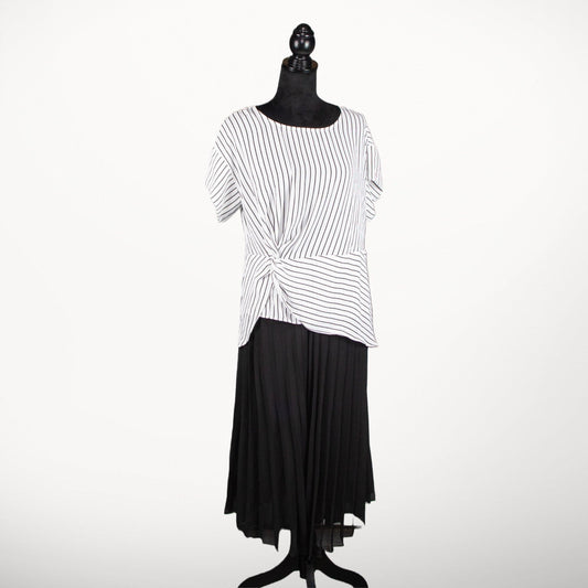 SHINESTAR BLACK PLEATED SKIRT - Sons of SPPhillips