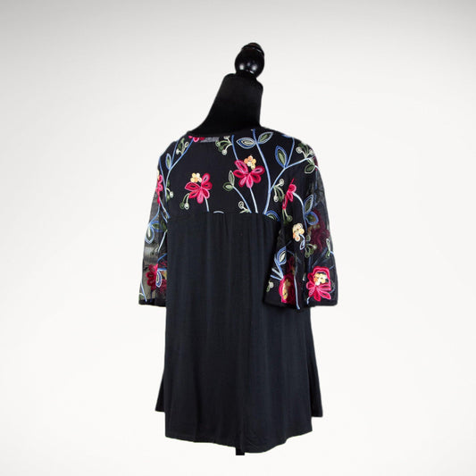 KIM & CAMI Lace Trim Short Sleeve Top - Sons of SPPhillips