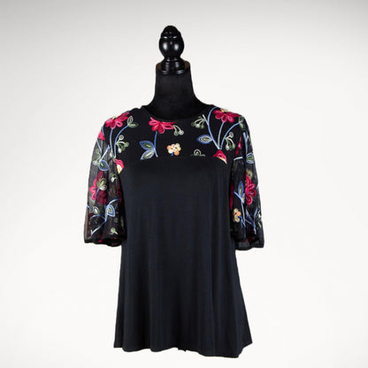 KIM & CAMI Lace Trim Short Sleeve Top - Sons of SPPhillips
