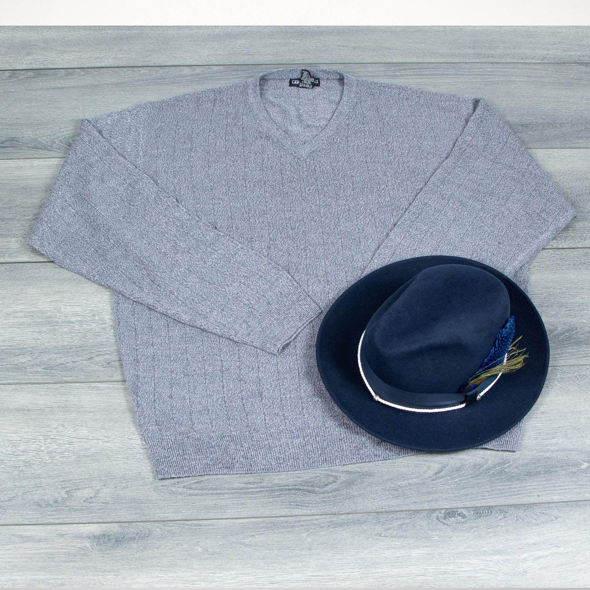 Jantzen V-Neck Sweater - Sons of SPPhillips